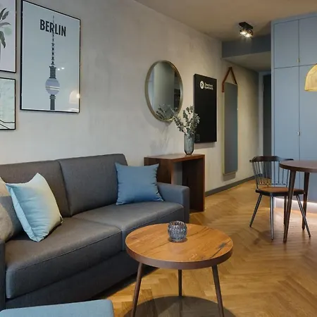 Downtown Mitte-wedding