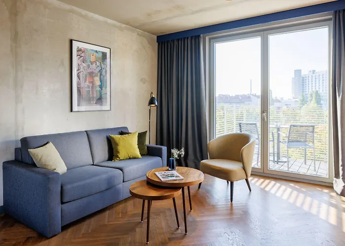 מלון דירות Downtown Mitte-wedding 4*