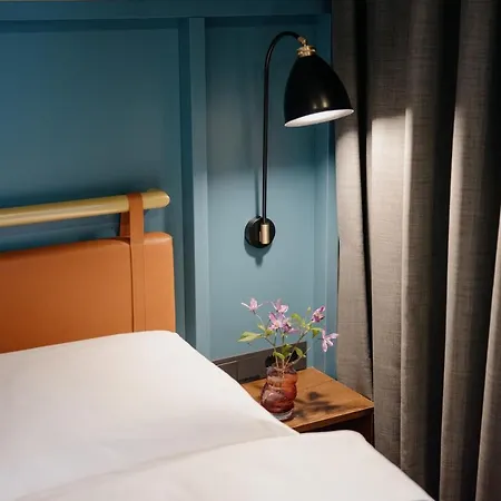 Aparthotel Downtown Mitte-wedding 4*