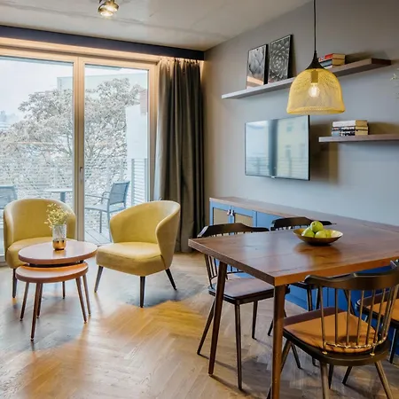 Downtown Mitte-wedding Aparthotel 4*