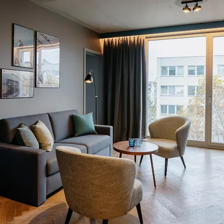 Downtown Mitte-wedding Aparthotel 4*