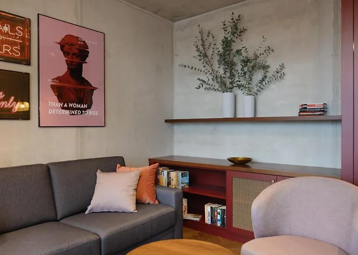 Downtown Mitte-wedding Apart Otel 4*