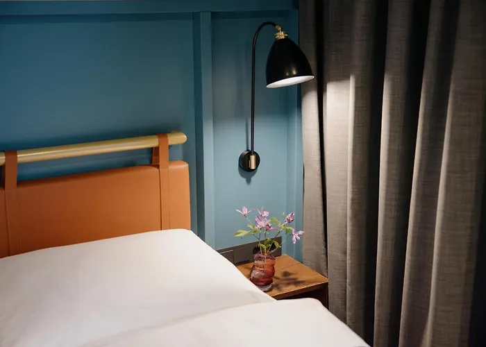 Apart Otel Downtown Mitte-wedding 4*