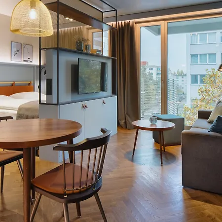 Downtown Mitte-wedding Apartahotel